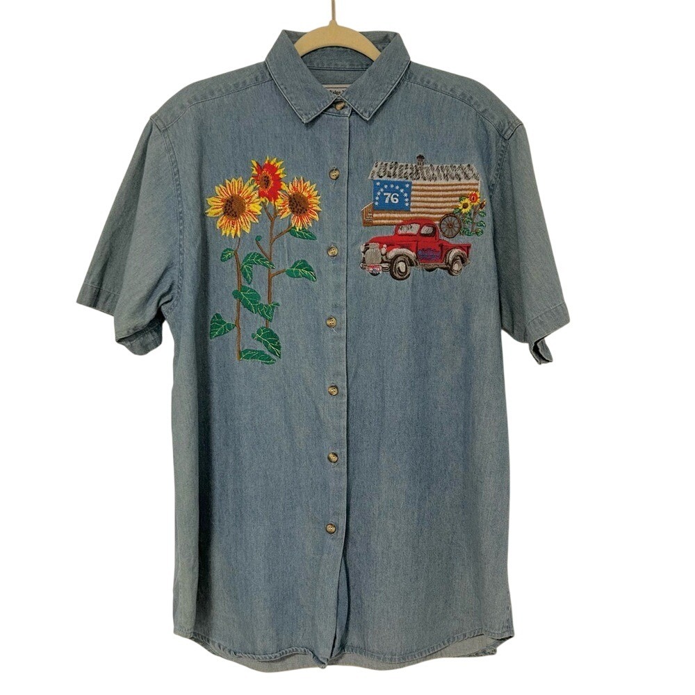Red Ridge Mountain Outfitters Denim Shirt Womens Large Sunflowers Red Truck Blue